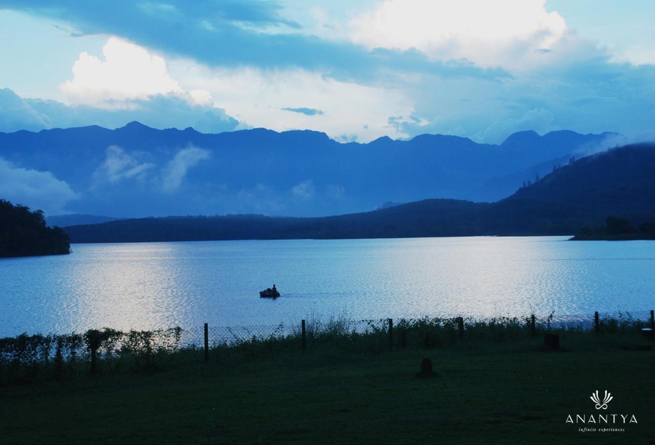 Anantya By The Lake Hotel Kalial Ngoại thất bức ảnh